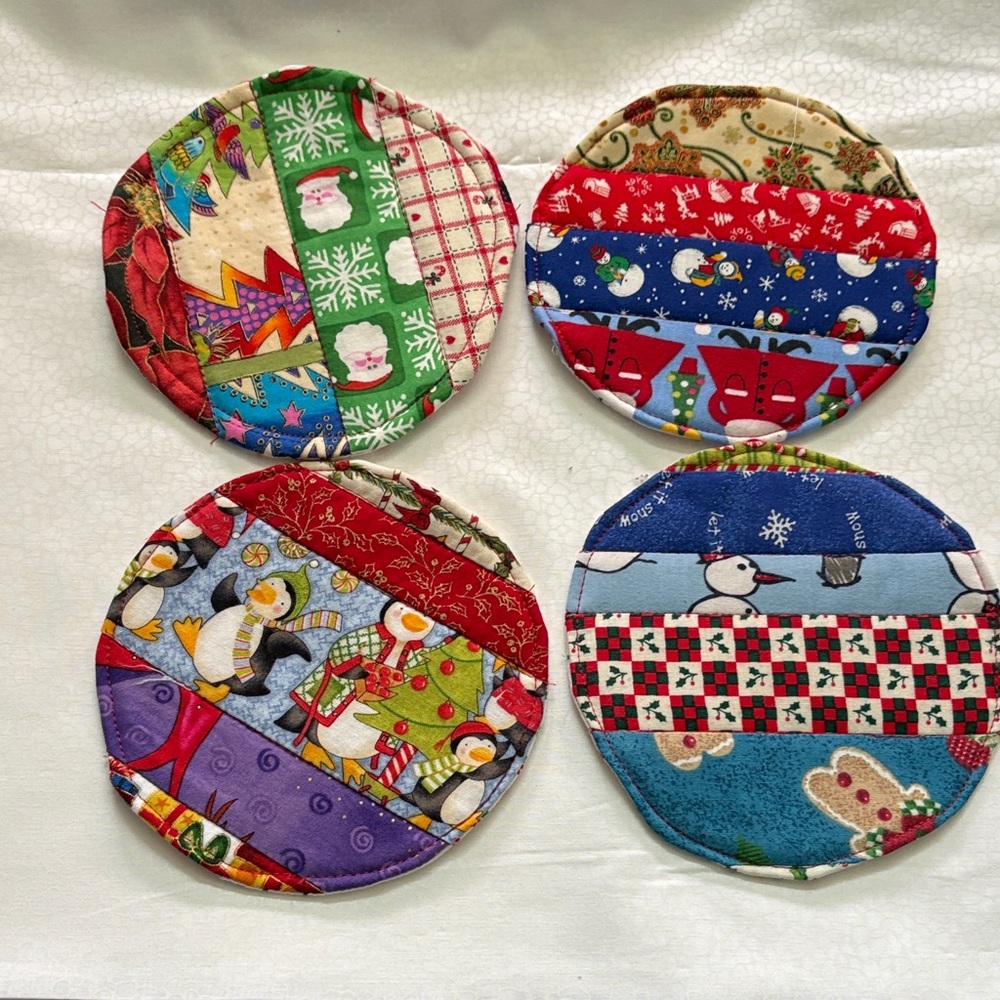 Holiday Tiny Quilts Colorful Patchwork - Picture 2 of 7